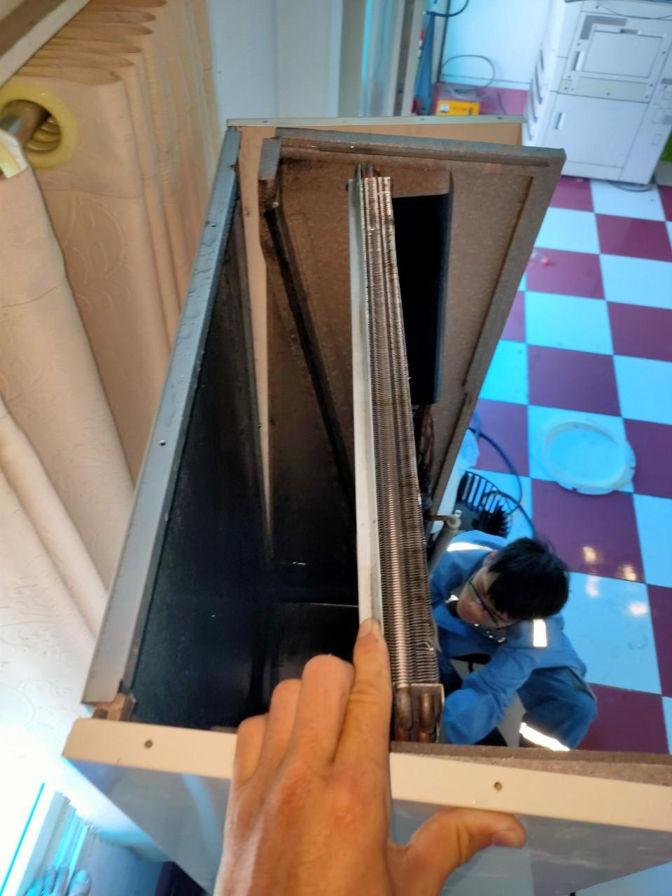 sửa chữa máy lạnh