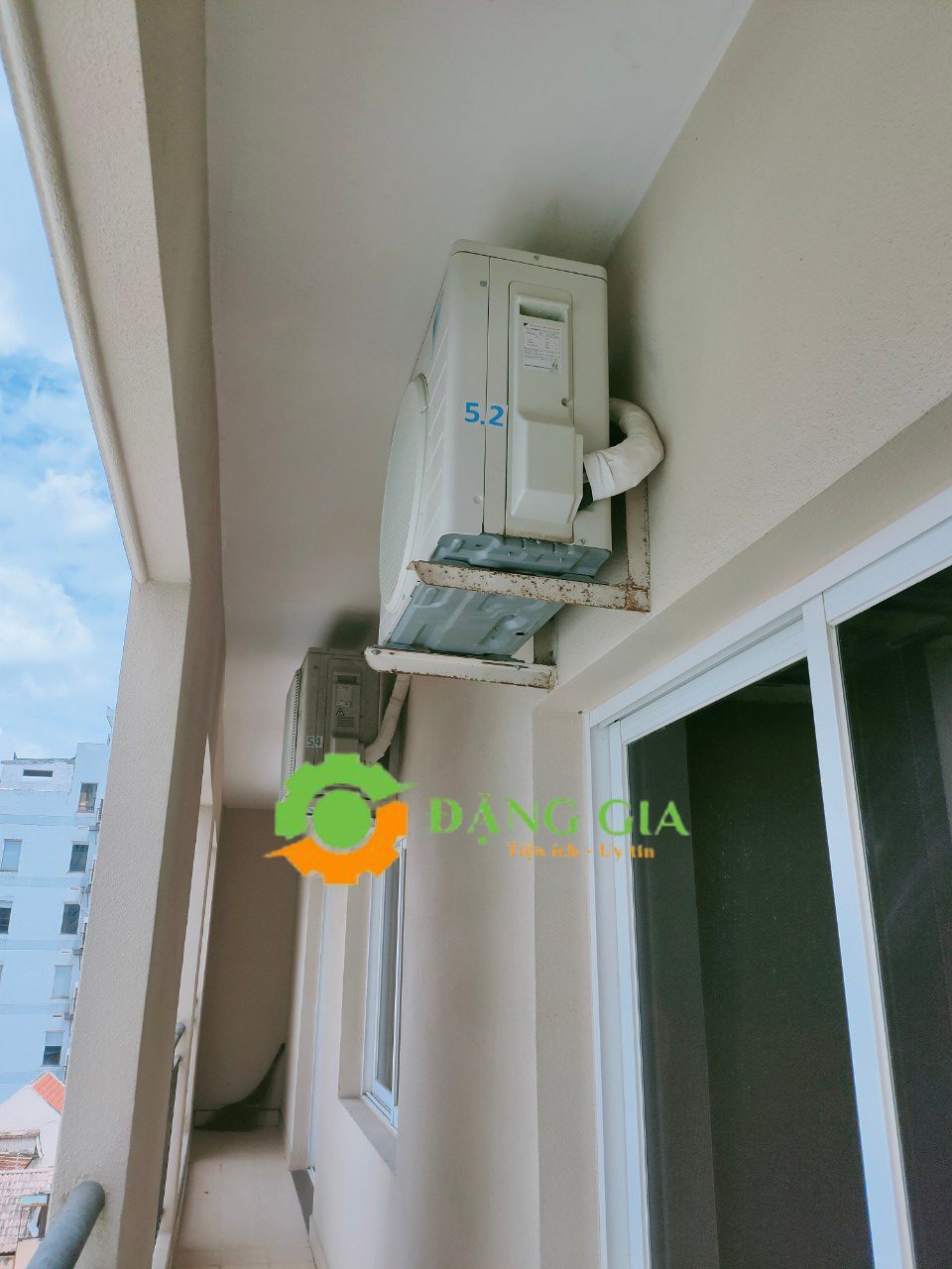 lắp đặt máy lạnh tại nhà